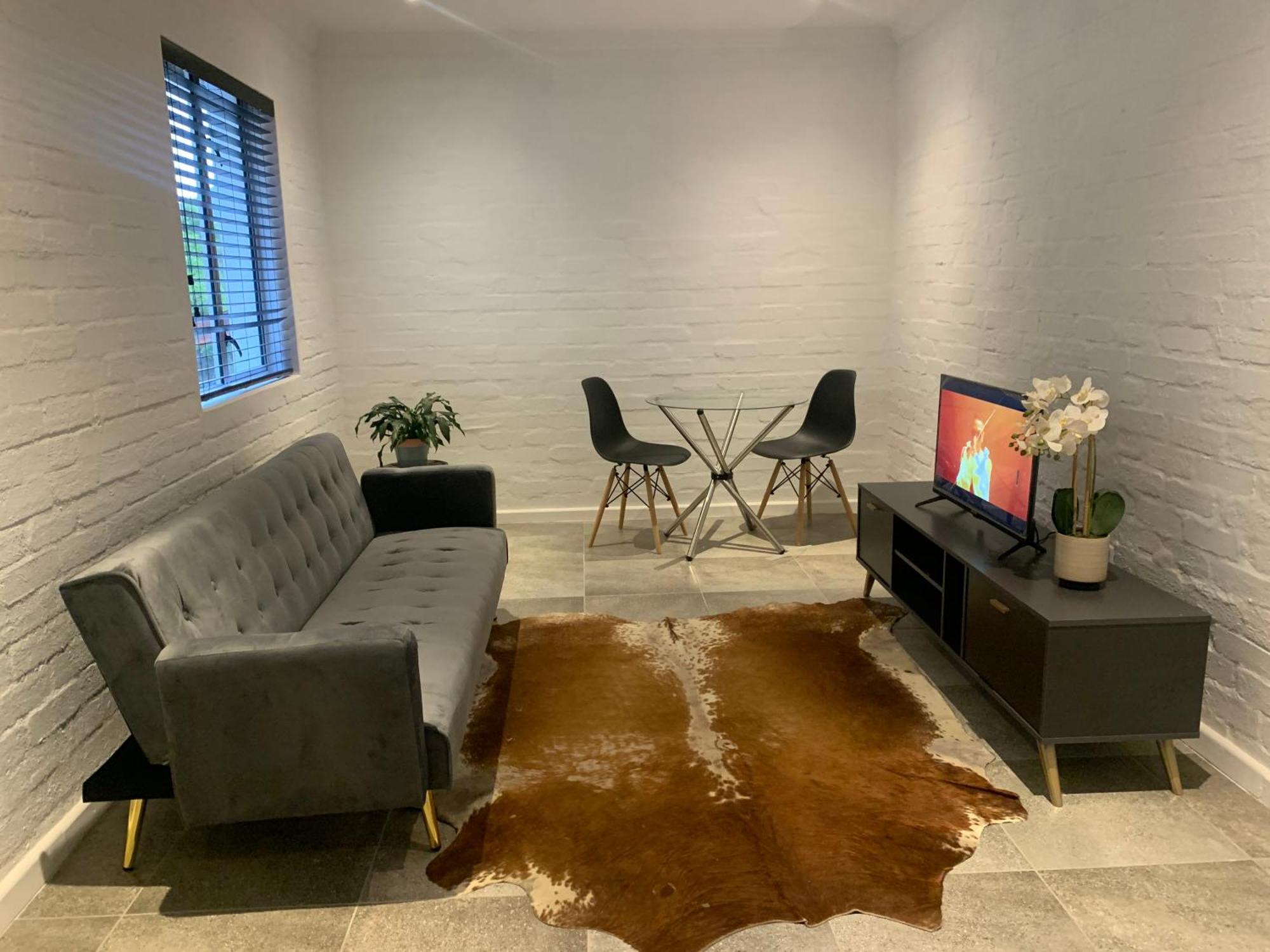 Modern In Hout Bay Appartement *